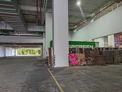 Joo Koon Road (D22), Warehouse #576106871